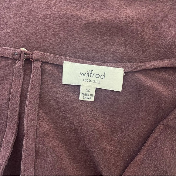 4 for $20 🖤 WILFRED Desaix 100% Silk Blouse - Picture 5 of 10